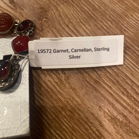 Garnet & sterling silver earrings, NWT never worn! - Picture 3 of 4
